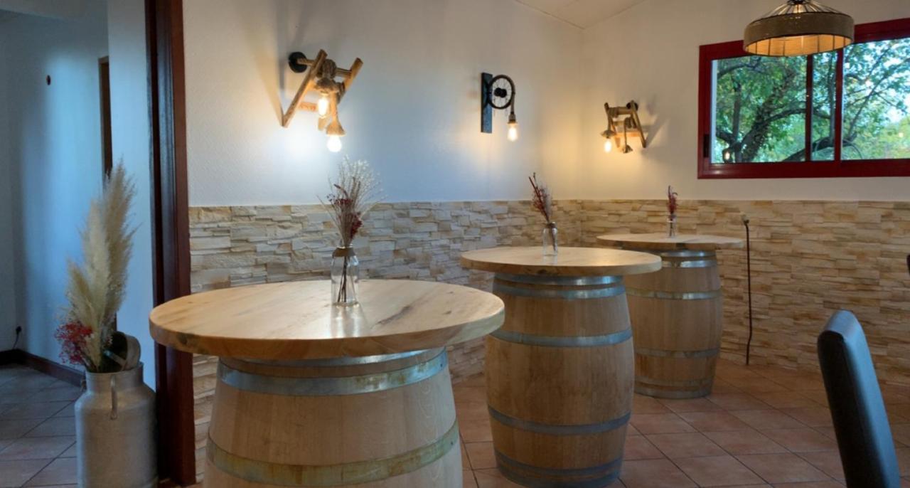 Hostellerie Du Parc Labarthe-Inard Buitenkant foto